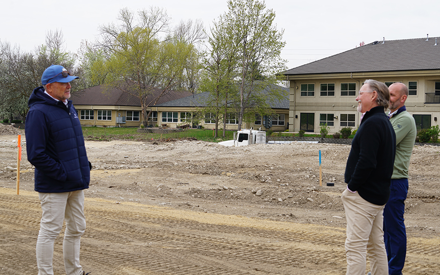 Brian Curley, left, talks to Mark Johnson and Sam Huston while The River Club golf course is undergoing a remodel. (PHOTO: MARC LUTZ, IBR)