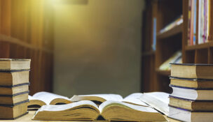 New legislation requires students to receive a fullyear of American history and another full year of American government curriculum, along with passing a more stringent test in order to graduation high school. (PHOTO: DEPOSITPHOTOS.COM)